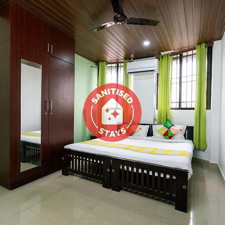 Oyo Home 49697 Aj Apartments Kochi Екстер'єр фото